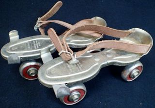 Vintage Globe Roller Skates W Metal Wheels & Leather Straps Vg