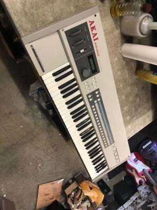 Vintage Akai Professional X7000 Sampling Keyboard Sampler Synth Rare