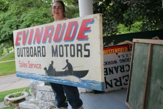 Large Vintage 1950 ' s Evinrude Outboard Boat Motors Oil Gas 70 