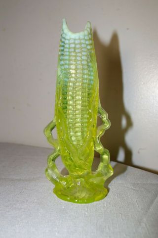 Detailed Vintage Opalescent Vaseline Glass Yelloe Figural Corn Husk Flower Vase