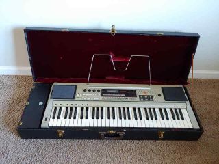 Rare Vintage Casiotone 7000 Ct - 7000 Keyboard Piano Synthesizer With Carry Case
