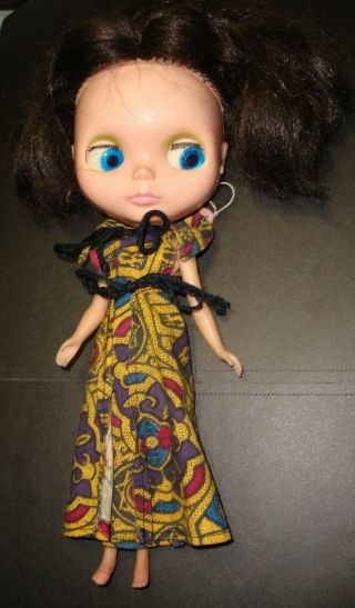 Vintage 1972 Kenner Blythe Doll Black Or Very Dark Brown Hair With Dress