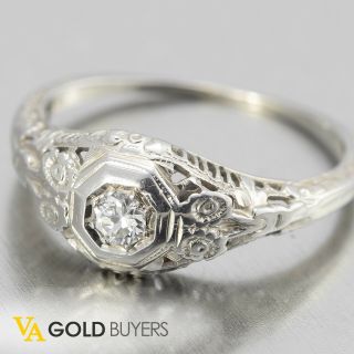 1930s Antique Art Deco 18k White Gold Filigree Diamond Ring 0.  10ctw - Size 7