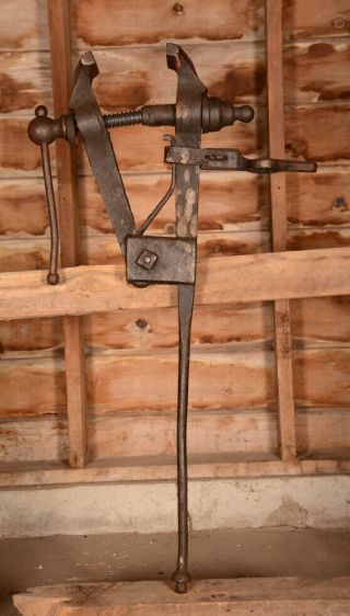 Vintage COLUMBIAN Blacksmith Post Vise Tool 4 - 1/2 