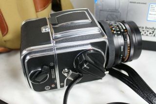 Vintage Hasselblad 500C/M Camera Film Planar 2.  8/80 Lens Billingham Bag 3