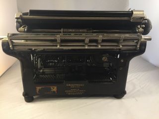 VINTAGE ANTIQUE Underwood Typewriter 6
