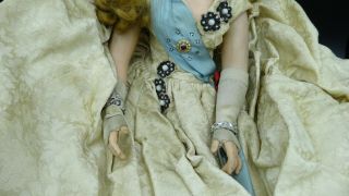 Vintage Madame Alexander Cissy Doll Queen Elizabeth TLC Restore or Parts 3