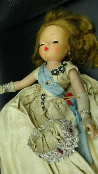 Vintage Madame Alexander Cissy Doll Queen Elizabeth TLC Restore or Parts 9