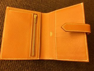 BNIB Hermes Bearn compact wallet epsom gold hardware white stitching RARE 2