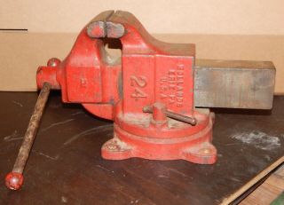 Vintage 24 Holland Vise Erie Pa 5 " Jaws 12 " Opening