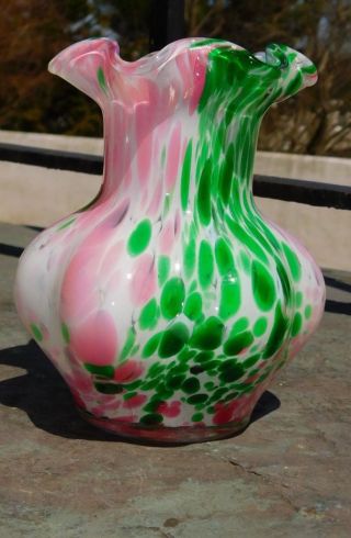 Vintage Hand Blown Murrhina Pink Green White Art Glass Ruffled Vase 5 3/4 