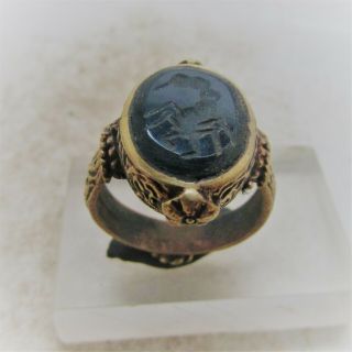 Late Medieval Islamic Gold Gilded Ring With Agate Stone Intaglio