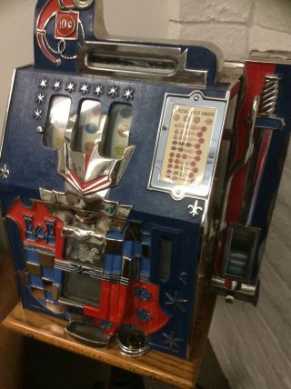 Vintage Mills Castle Front Dime Slot Machine 4