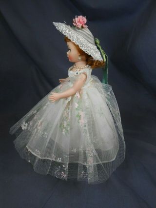 Vintage 1958 Madame Alexander CISSETTE Bridesmaid 852 Painted Flower Gown 8