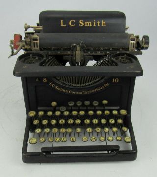 Vintage L.  C.  Smith & Corona 8 10 Typewriter