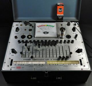 Vintage EICO 667 Dynamic Conductance Tube and Transistor Tester 10