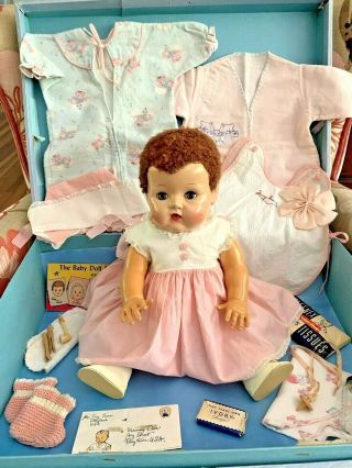Vintage 18 " Tiny Tears Doll Caracul Wig - Case W Layette