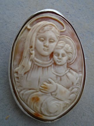 Antique Religious Virgin Mary Madonna Holy Child Detail 800 Silver Cameo Brooch