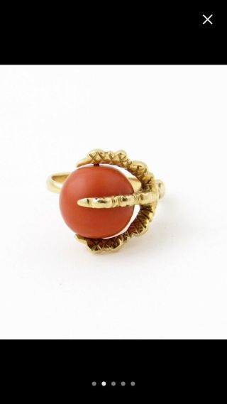 Vintage 18k Coral Claw Ring