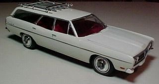 Modelhaus 1970 Ford Country Sedan Station Wagon Pro Built Scaled 1/25 Rare Model