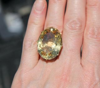 14k Solid Yellow Gold 13.  6 Grams Citrine Unique Flower Setting Adorable Ring