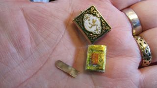 RARE 18K SOLID GOLD Islamic Ottoman Quran PENDANT CHARM with Real Quran Inside 12