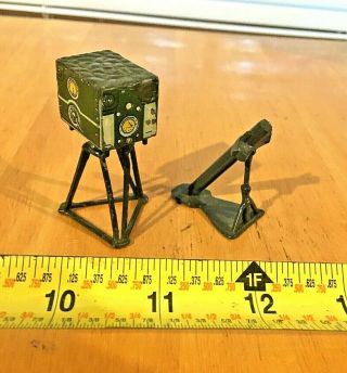 Vintage Lead Soldier Grenade Launcher And Field Camera Diorama Ready