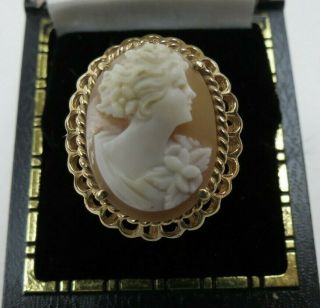 Estate Vintage 14k Yellow Gold Large Size Hand Carved Cameo Ring 8.  6 Gr.  Sz 7.  5