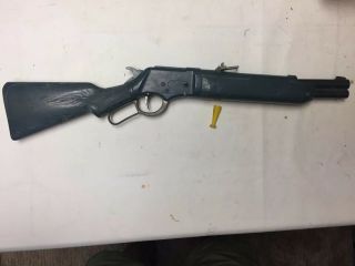 Vintage 1970’s Marx Toy Plastic Rubber Dart Winchester Style Lever Action Rifle