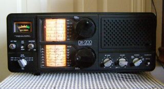 Vtg Japan Realistic Dx - 200 5 Band Communication Ham Radio Receiver Great