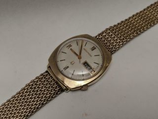 Vintage Bulova Accutron 2182,  N2,  14k Solid Gold Case Day & Date Wristwatch
