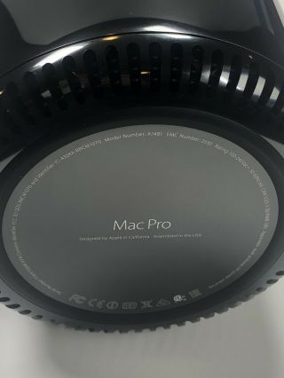 Apple Mac Pro 6.  1 3.  5ghz 6 - core Xeon E5 2x FirePro D700 32gb RAM 1TB SSD Rare 4