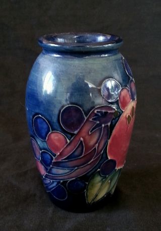 Vintage Moorcroft Pottery England vase 4.  25 