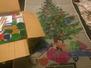 All Wool Yarn Vintage Christmas Tree Gifts Shillcraft Latch Hook Kit Rug