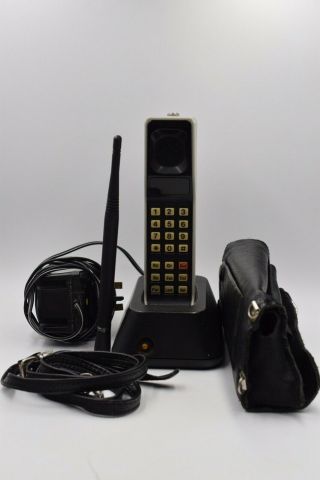 Rare Vintage Motorola Dynatac 8000x Motorola Brick Cell Phone Model F09dtd8926an