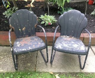 2 Vintage Antique Scallop Metal Rockers Chair Patio Chairs Sea She’ll