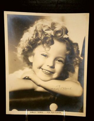 Vintage C1934 Signed Photo Cute Shirley Temple Early Block Letters Autograph