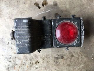 Eagle Post Mount Traffic Signal With Rare Waterfall Down Light And Controller