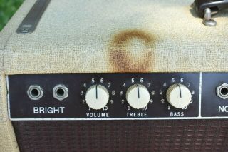 1961 White Blonde / Brown Tolex FENDER TREMOLUX Head Vintage Guitar Amp 8