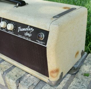 1961 White Blonde / Brown Tolex FENDER TREMOLUX Head Vintage Guitar Amp 9