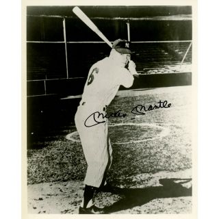 Mickey Mantle Yankees Signed Vintage 8 " X 10 " B&w Photo - Graded 10 - Psa/dna