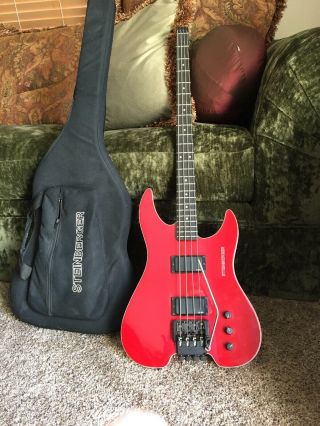 Steinberger Xm2t Very Rare Trans Trem Bass Feature Red Very Good