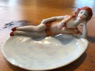 ANTIQUE BATHING BEAUTY FIGURINE PIN DISH - GLAZED BISQUE - 4027 GERMANY 3