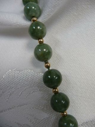 LOVELY VINTAGE JADE BEADS w/14K CLASP,  BEADS & BALE HOLDING JADE CARVED PENDANT 3