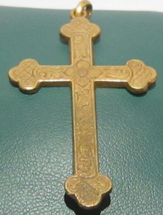OUTSTANDING VINTAGE BRASS CROSS,  ENGRAVING,  EARLY 20th.  Century 39A 4