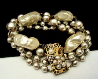 Rare Vintage Signed Miriam Haskell 7”x1” Goldtone Faux Baroque Pearl Bracelet