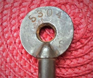 VERY RARE ANTIQUE VINTAGE STEEL BARREL KEY STAMPED M&STL BACK STAMPED 5304 S 5