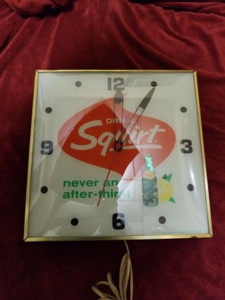 Vintage 1965 Squirt Soda Advertising Pam Clock