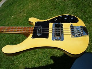 1982 Rickenbacker 4003 Vintage White Bass Guitar - 4001