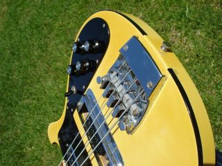 1982 Rickenbacker 4003 Vintage White Bass Guitar - 4001 8